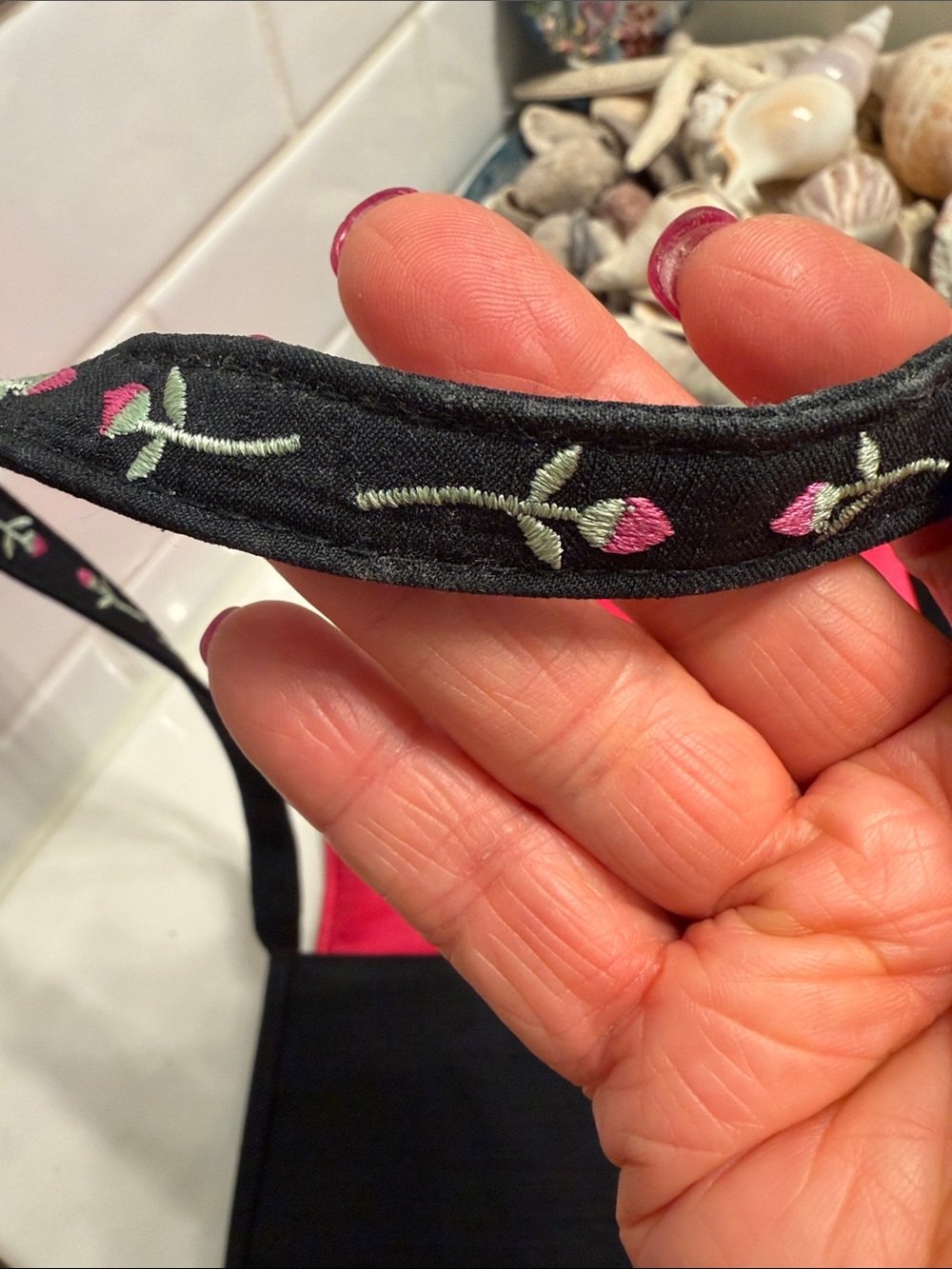 Liz Claiborne Black Shoulder Bag with Pink & Cream Floral Embroidery - Picture 5 of 5